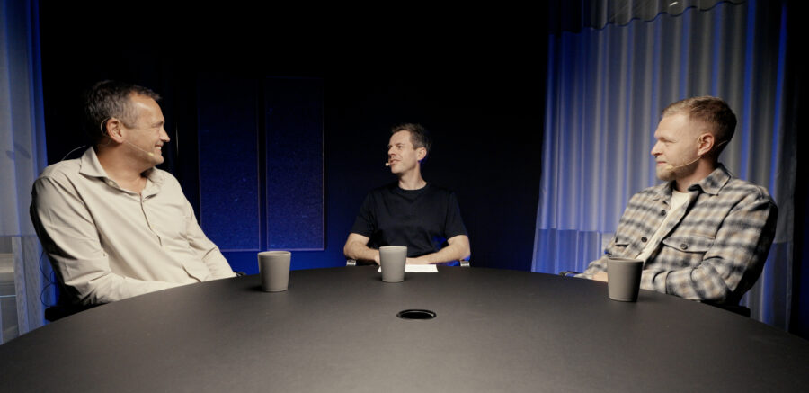 Lars Sneftrup Pedersen, Stig Larsen, and Kevin Magnussen recording episode 7 of the Intellis Talks Tech podcast.